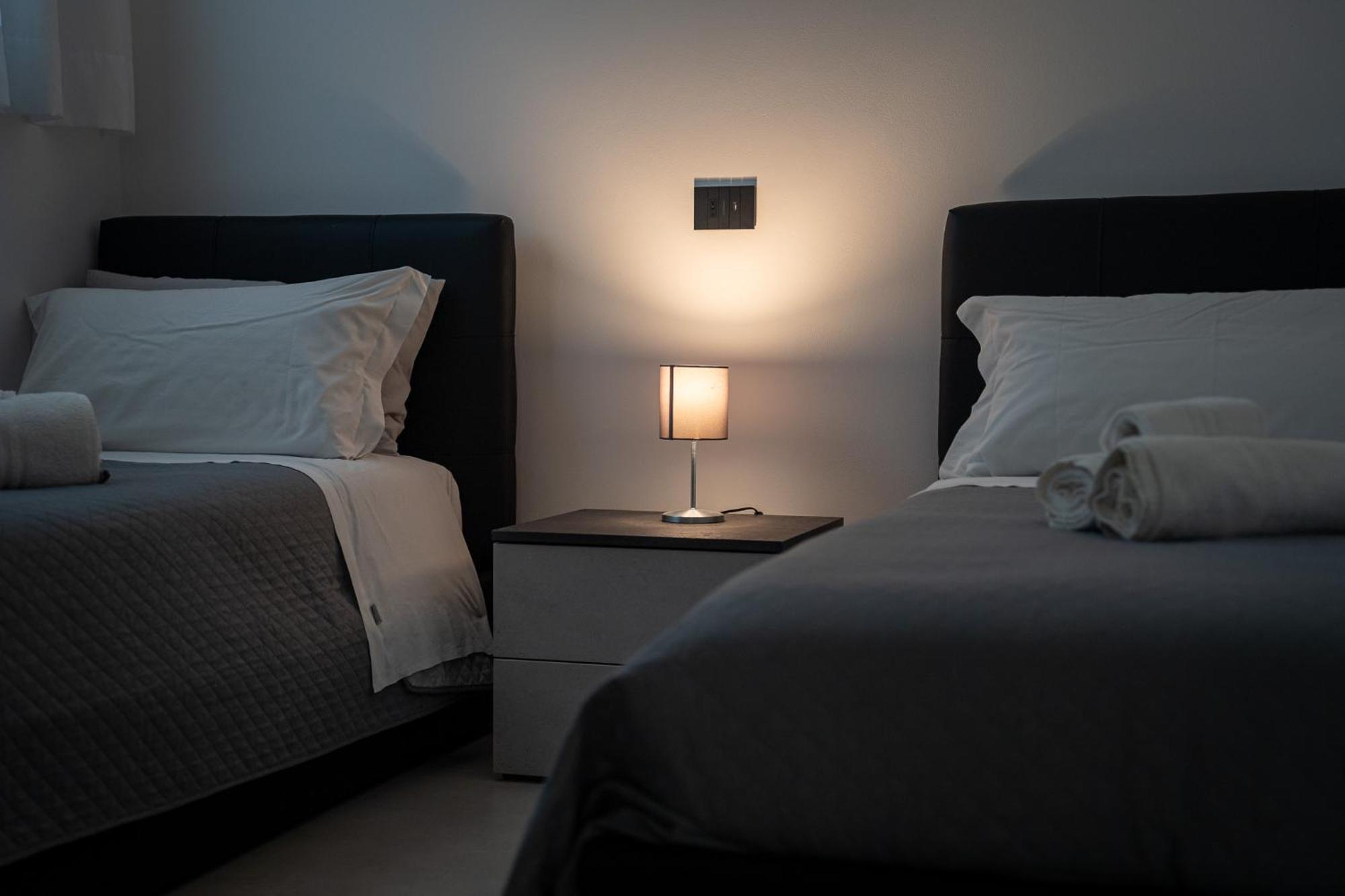 Jay House Apartman Floridia Kültér fotó